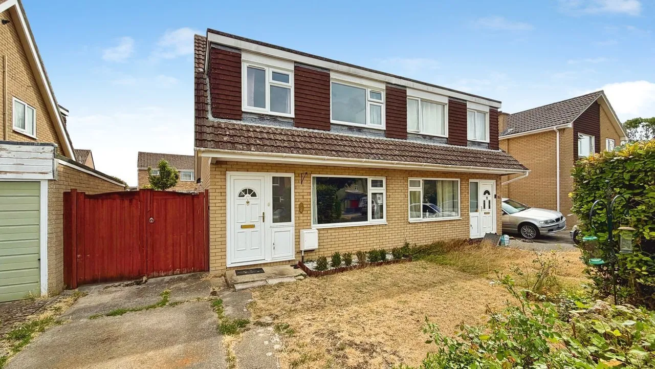 3 bed house for sale, Pine Close, Street, BA16