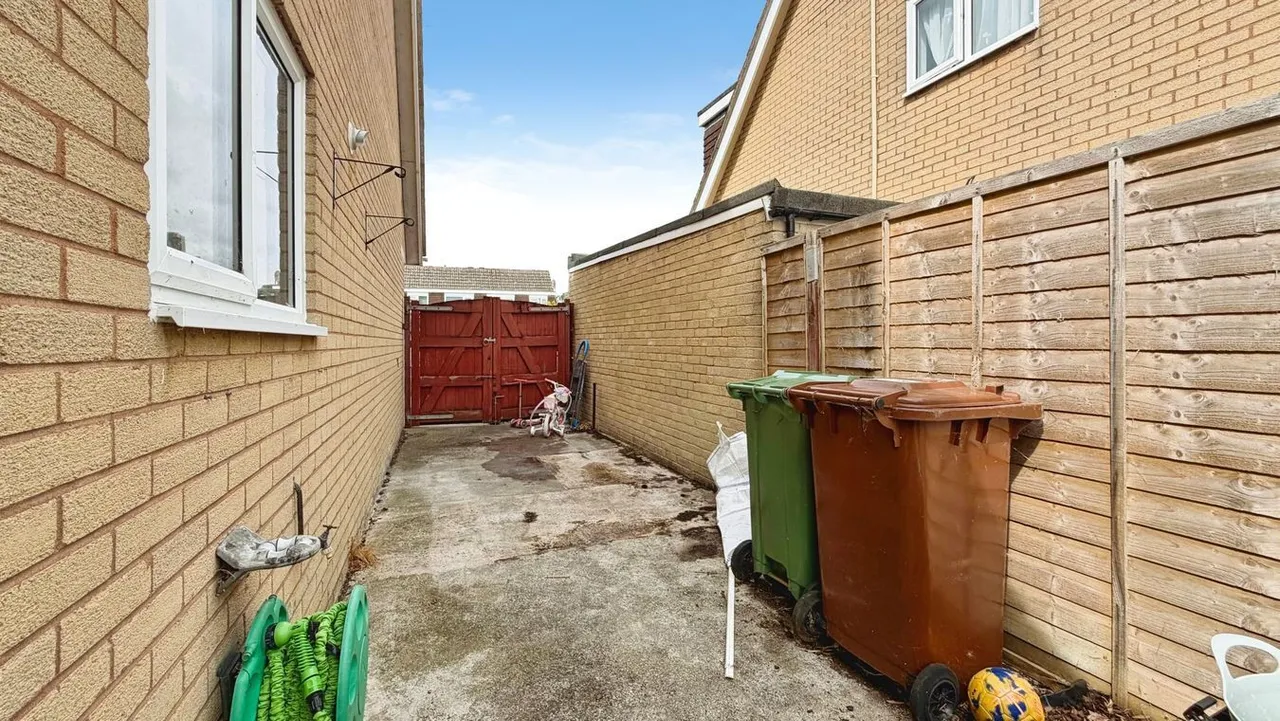 Pine Close, Street, BA16, photo 13