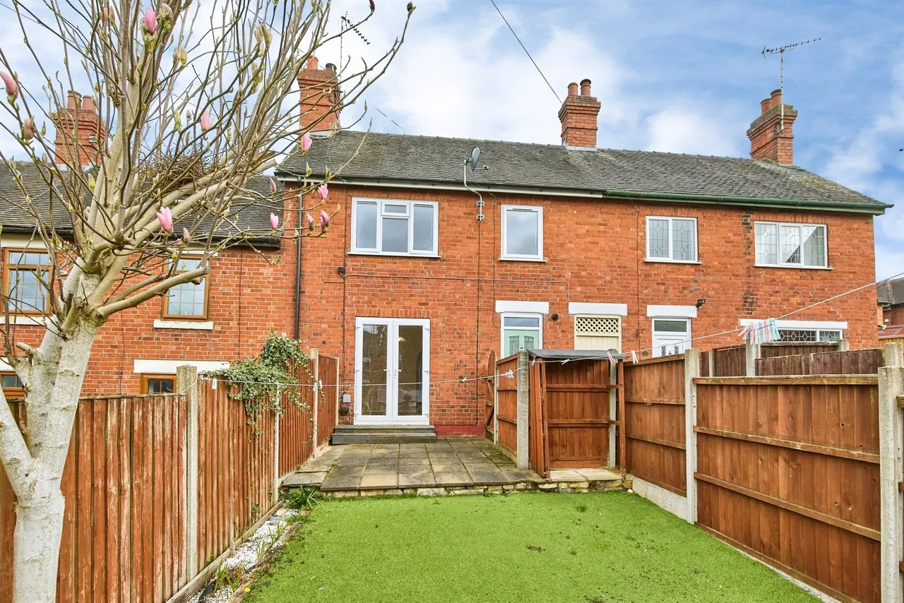 3 bed house for sale — Balance Hill, Uttoxeter