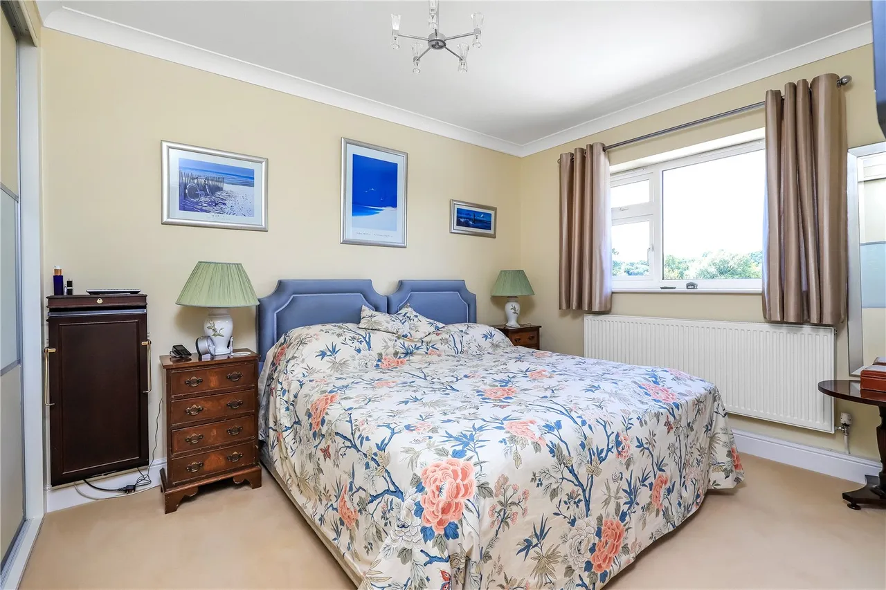 Riverside Close, Laverstock, Salisbury, Wiltshire, SP1 1QW, photo 10
