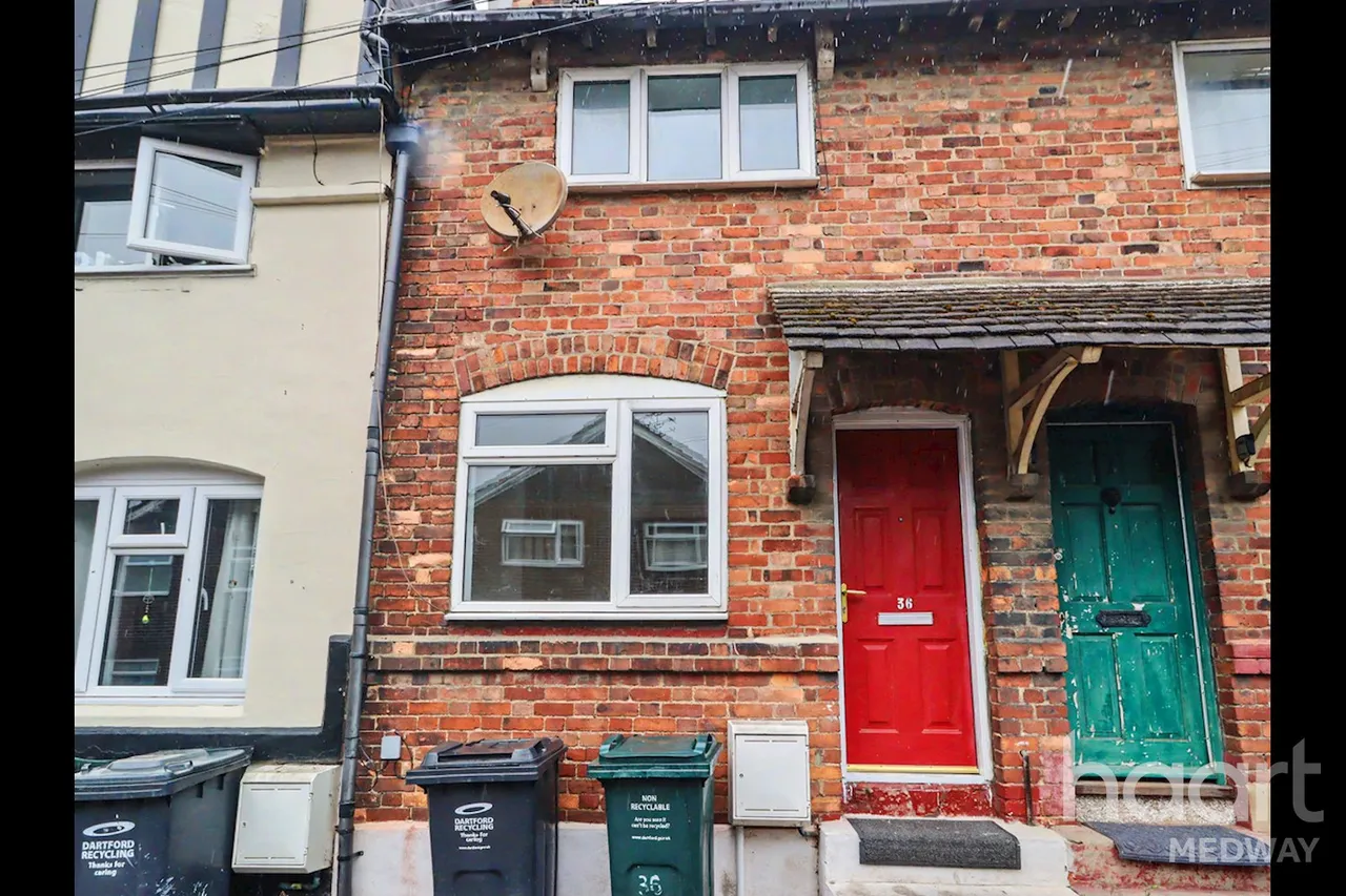 Taunton Road, DA11, photo 16