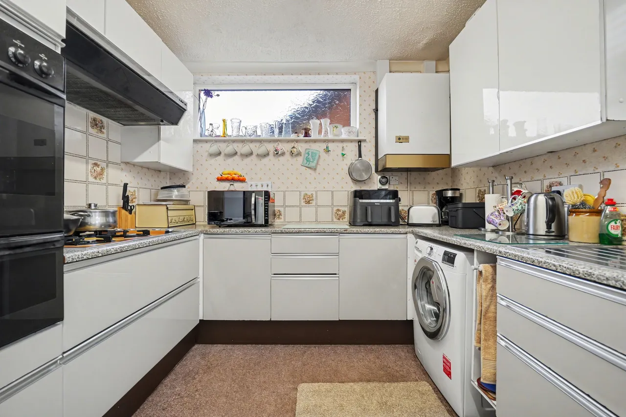 Rugby Road, Bulkington, CV12, photo 9