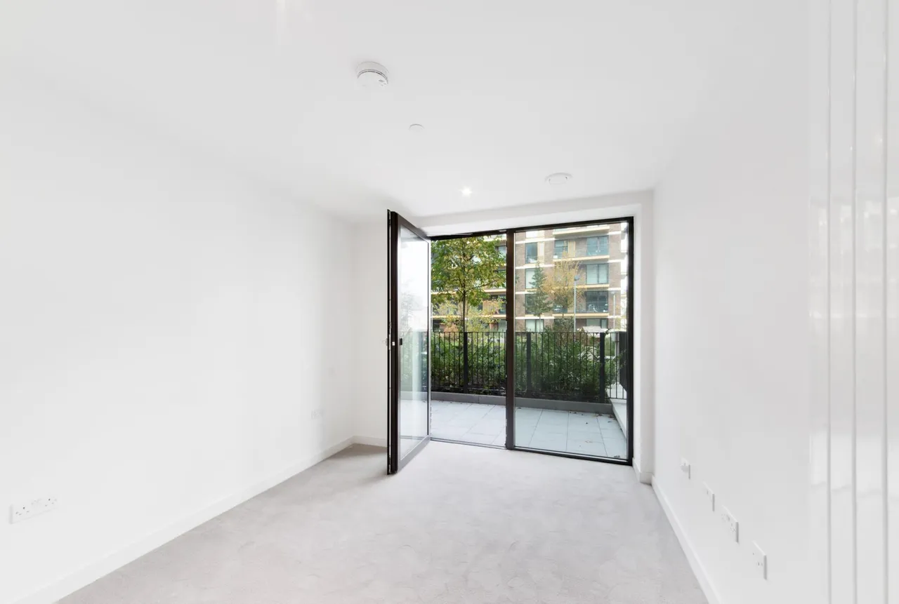 John Cabot House, Royal Wharf, E16, photo 4