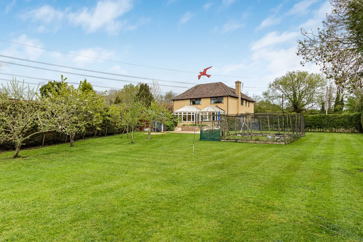 Eynsham Road, Botley, OX2, photo 36