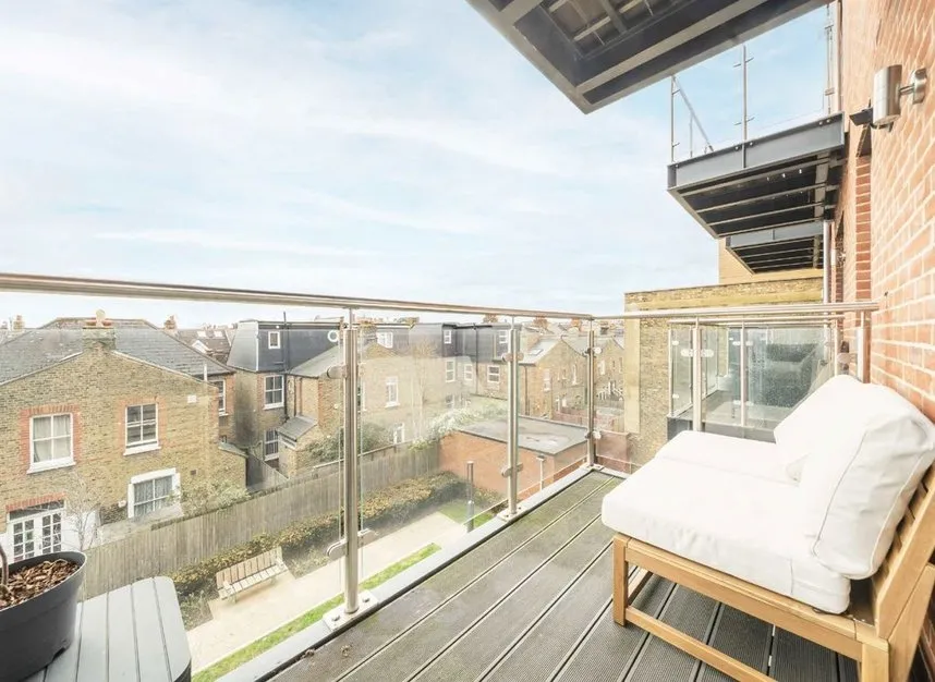 Colonnade Gardens, Acton, W3, photo 6