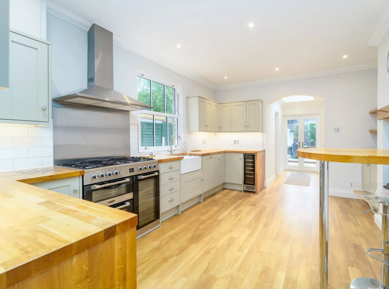 Clarendon Road, Ashford, TW15, photo 4