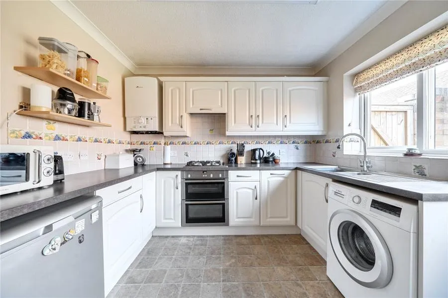 Cornflower Close, Weymouth, DT3, photo 2