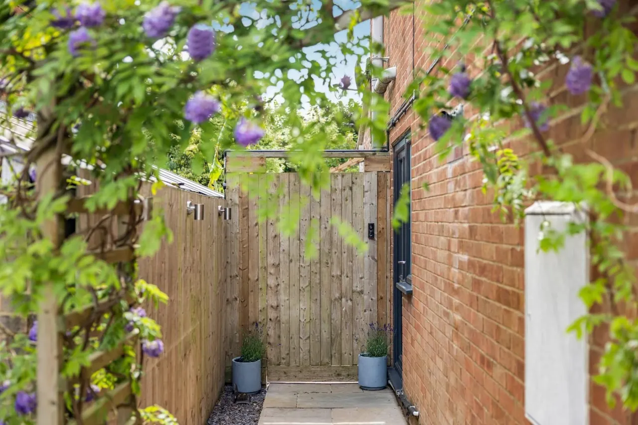 Quarry Gardens, Cam, GL11, photo 27