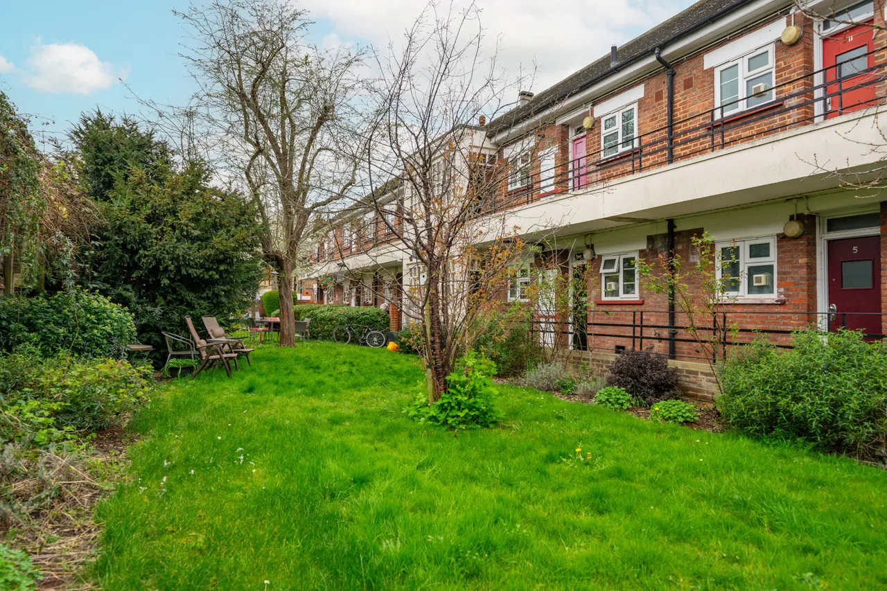 Commondale, London, SW15, photo 9