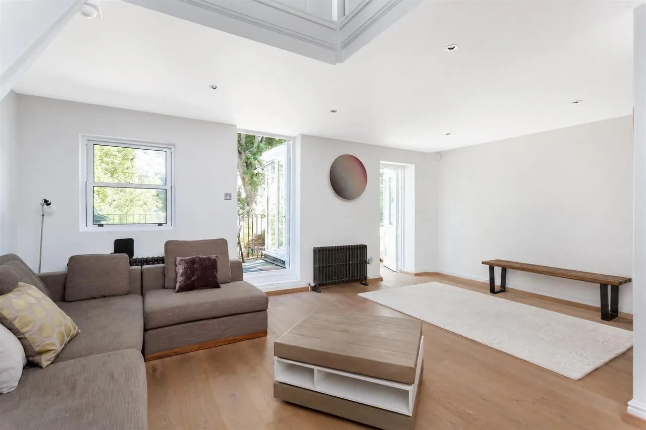 Greencroft Gardens South Hampstead, London, London NW6 3PH, photo 6