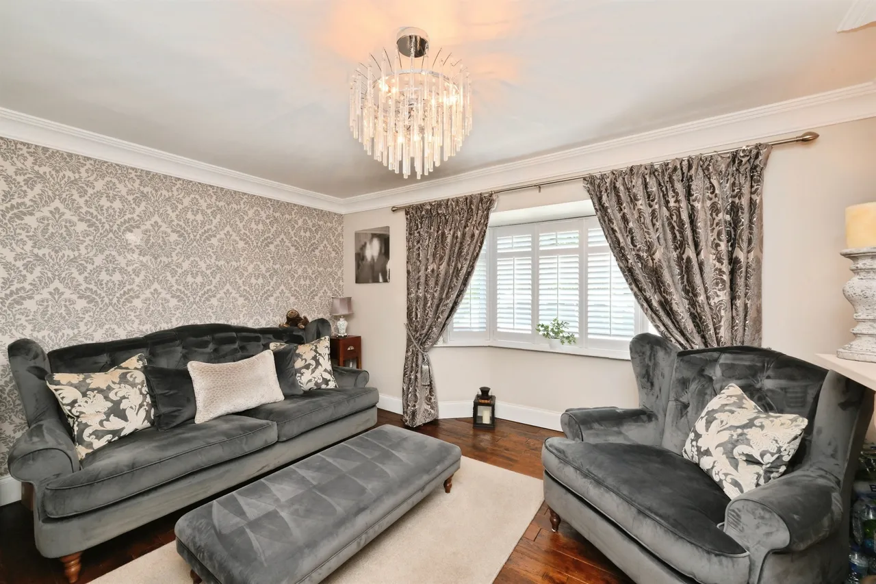 The Oxleys, Harlow, CM17, photo 6