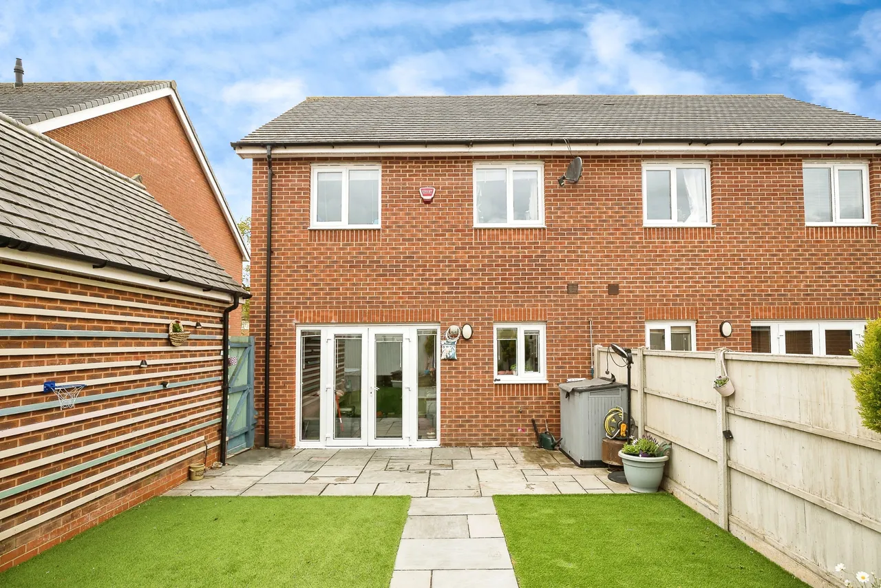 Dale Close, Chester, CH3, photo 11