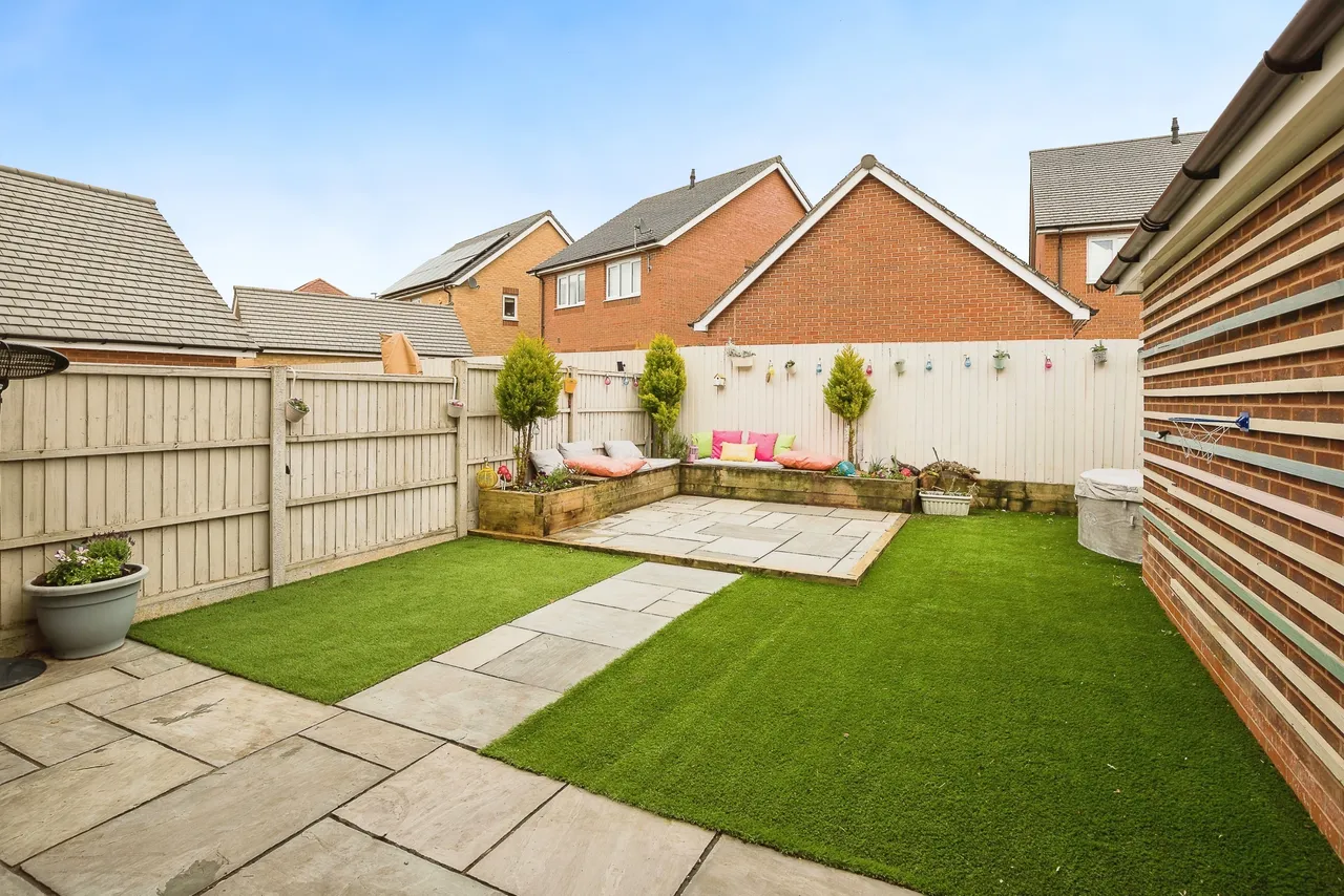 Dale Close, Chester, CH3, photo 14