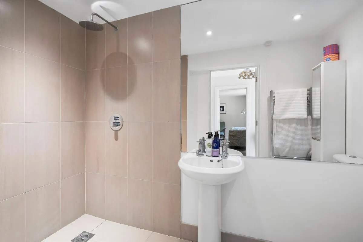 Park Road, Winchester, SO22, photo 12