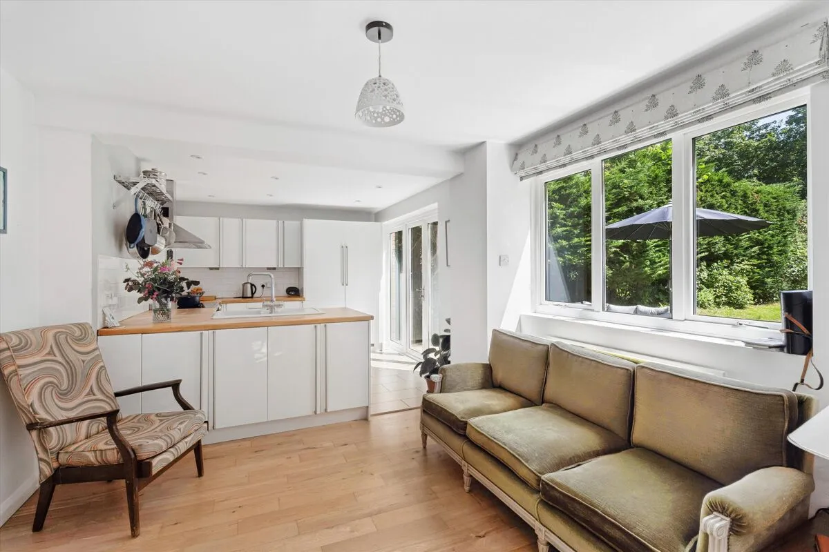 Park Road, Winchester, SO22, photo 4