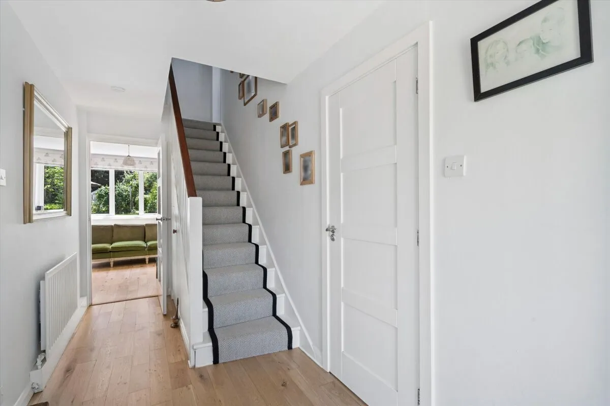 Park Road, Winchester, SO22, photo 7