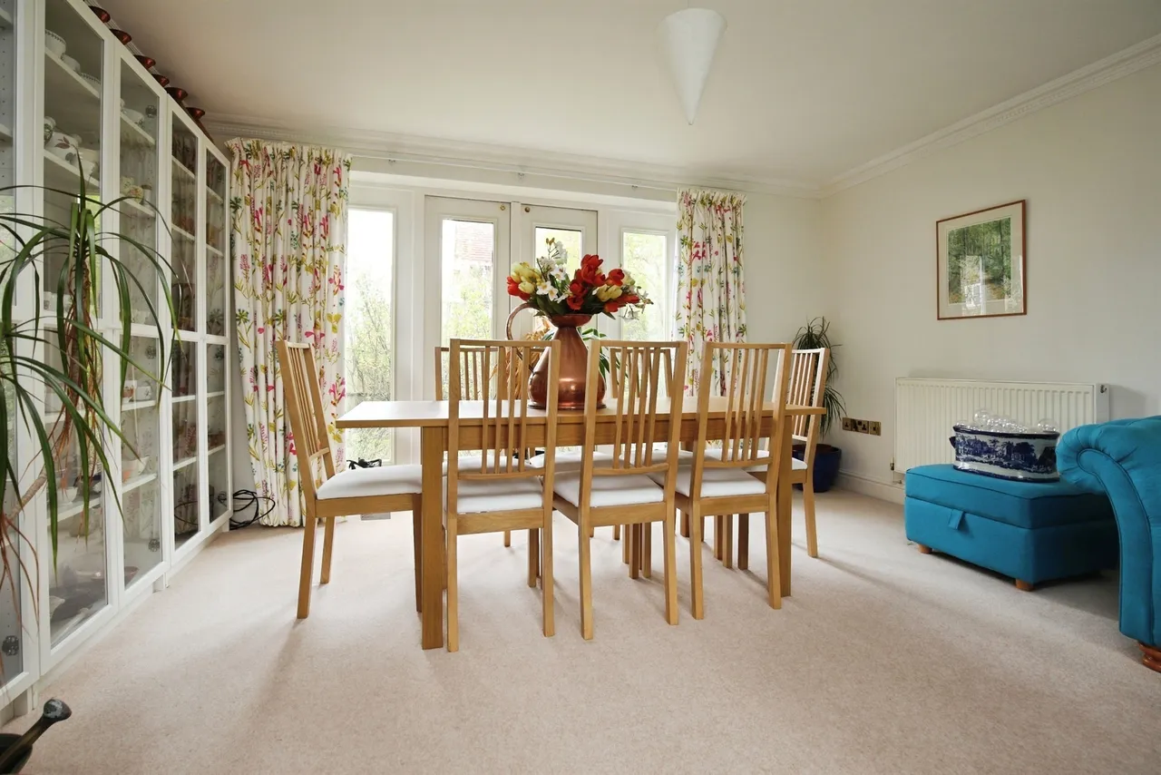 Pinetum Close, Devizes, SN10, photo 3