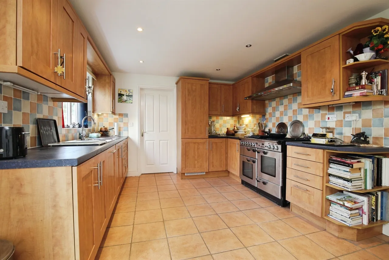 Pinetum Close, Devizes, SN10, photo 4