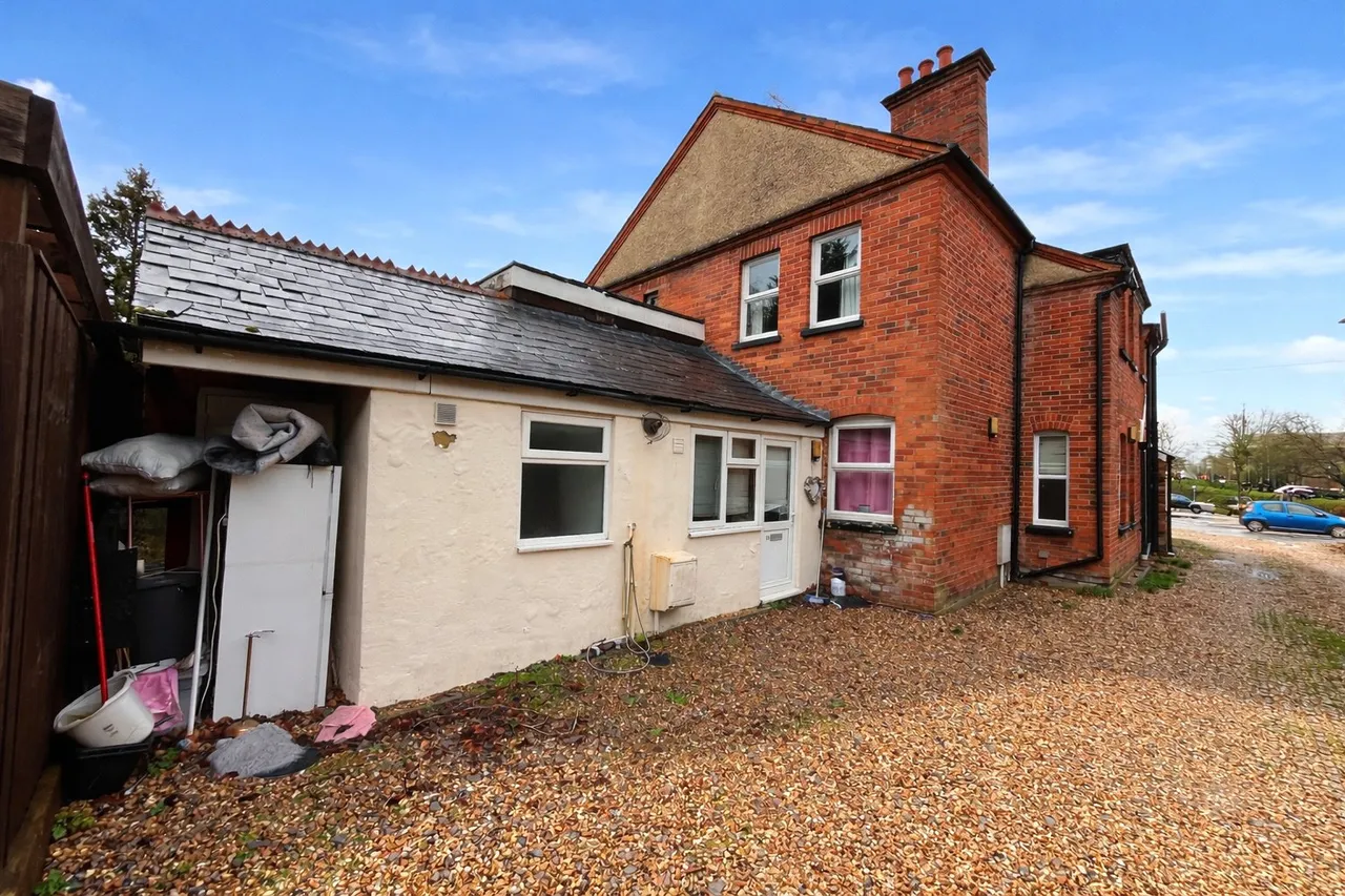 1 bed flat for sale — Fleet Road, Fleet, Hampshire, GU51 4QG