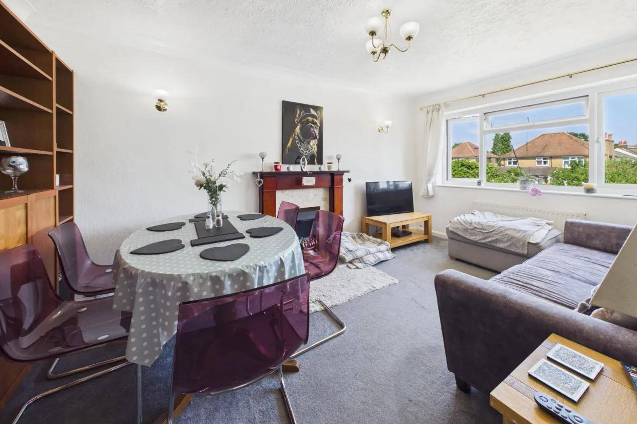Adrian Road, Abbots Langley, WD5, photo 2