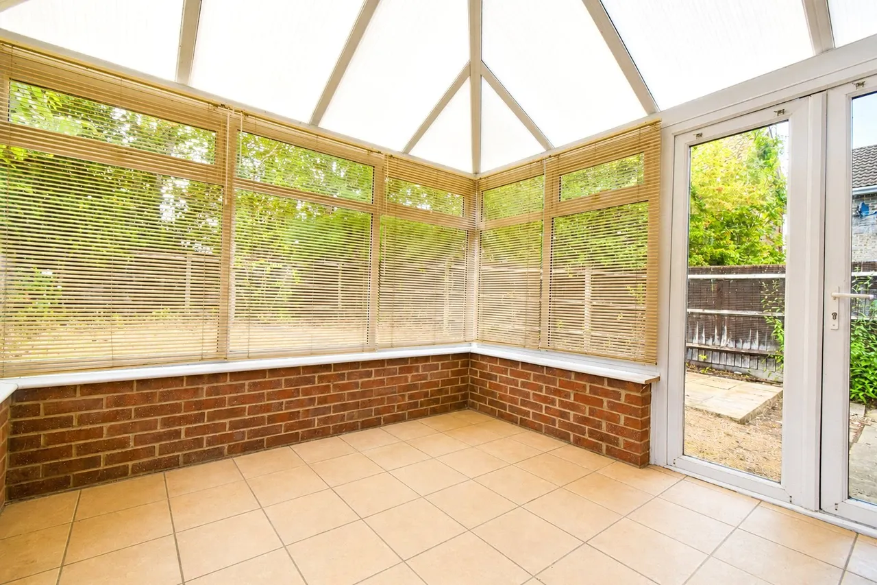 Ashlea, Hook, Hampshire, RG27 9RQ, photo 5