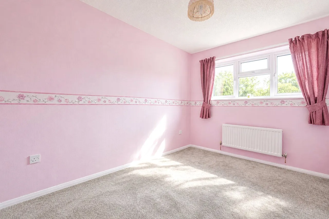 Ashlea, Hook, Hampshire, RG27 9RQ, photo 13