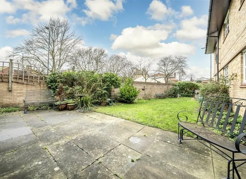 Walpole Road, Teddington, TW11, photo 5