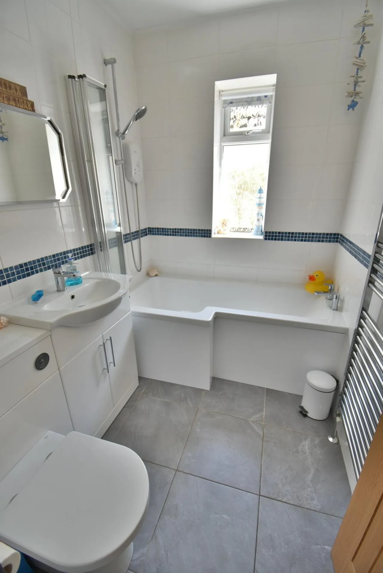 St James Road, BH22, photo 17