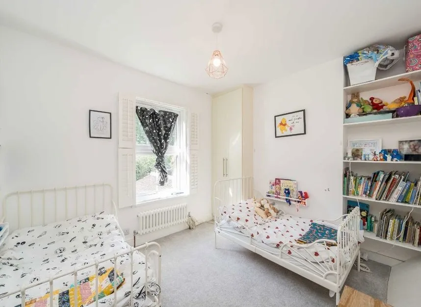 St. Georges Road, Hanworth, TW13, photo 7