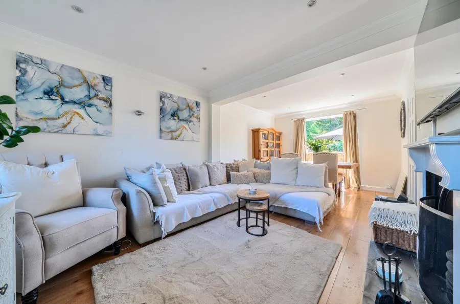 Roberts Road, Barton Stacey, SO21, photo 2