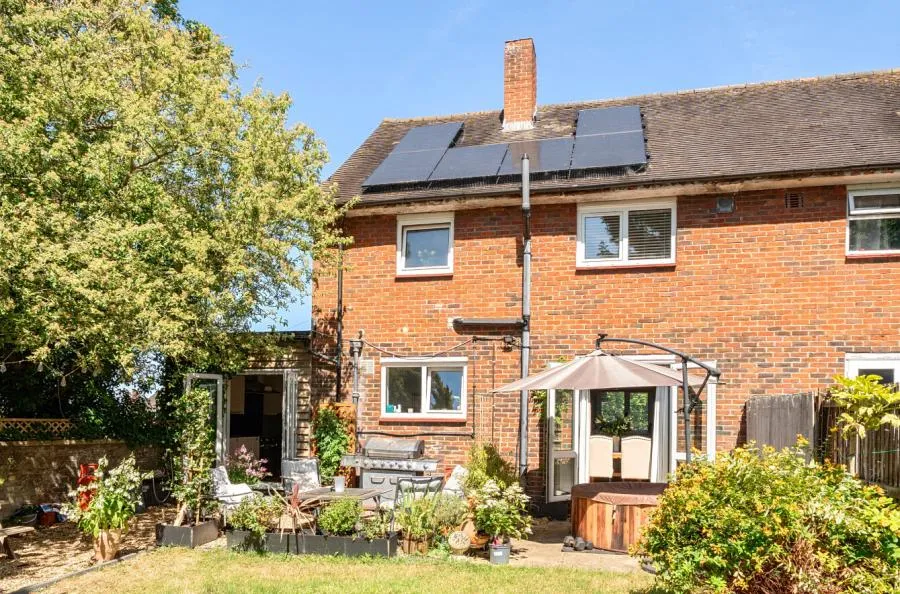 Roberts Road, Barton Stacey, SO21, photo 12
