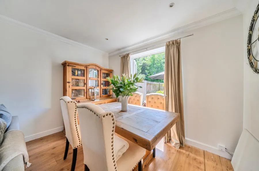 Roberts Road, Barton Stacey, SO21, photo 6