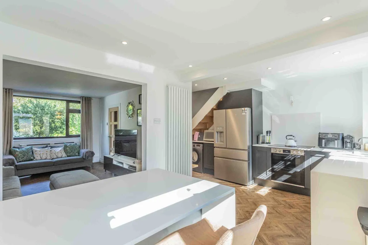 Glen Avenue, Swinton, Manchester, M27 9PL, photo 5