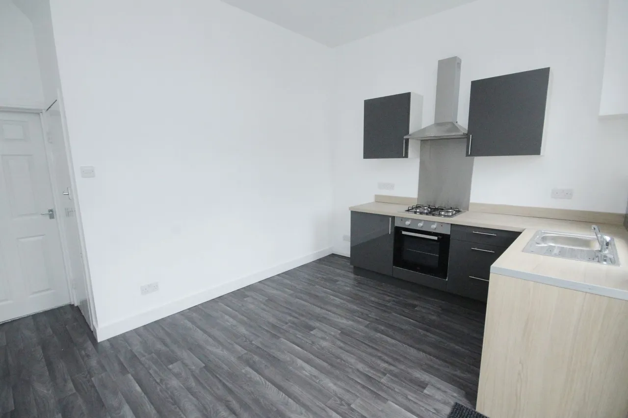 Mercer Street, Newton-Le-Willows, WA12, photo 6