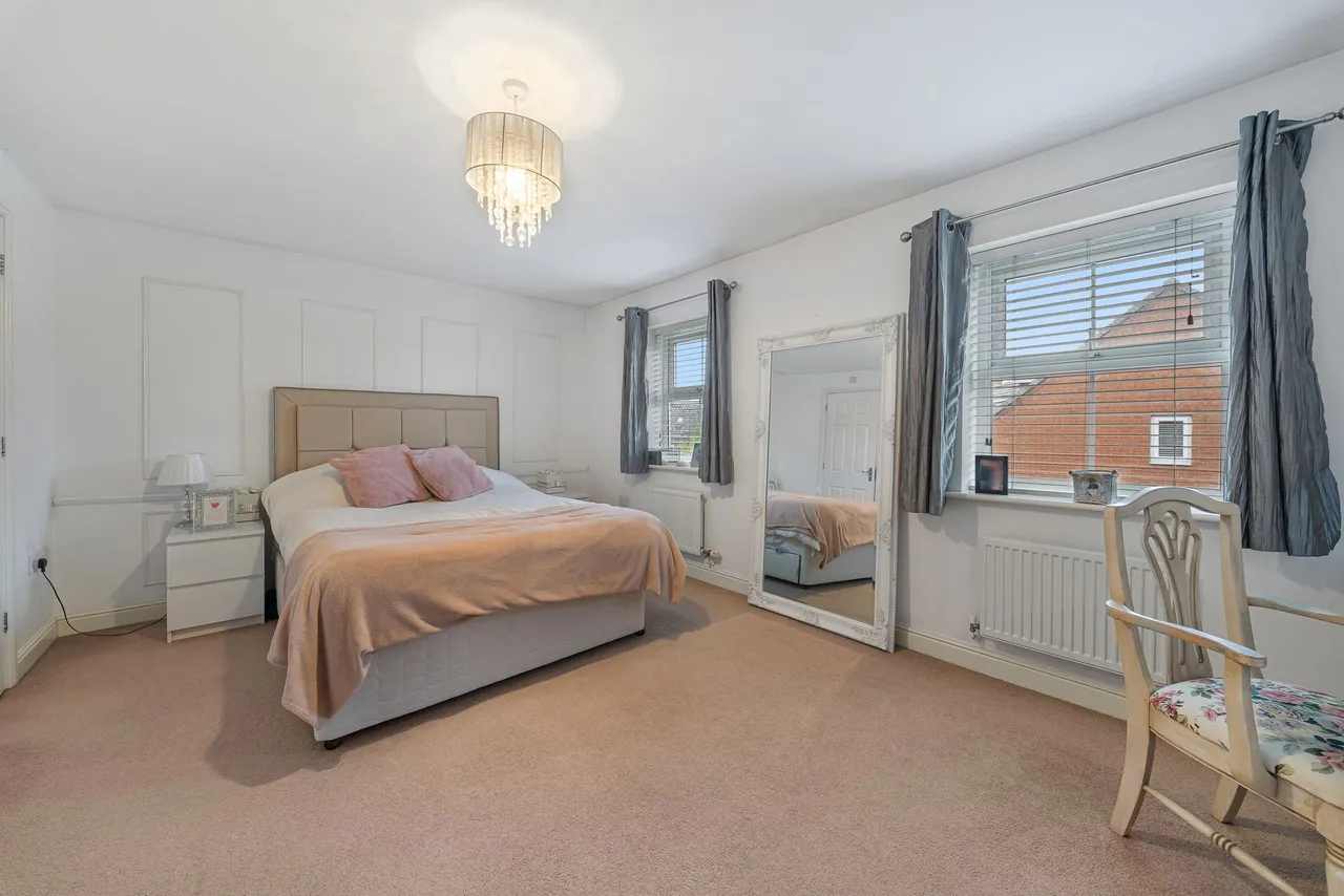 Lingwell Park, Widnes, Widnes, WA8 9YP, photo 13