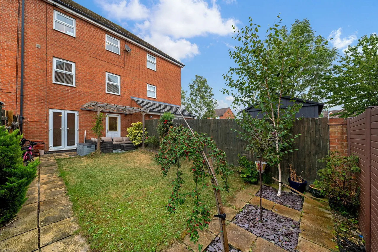 Lingwell Park, Widnes, Widnes, WA8 9YP, photo 20