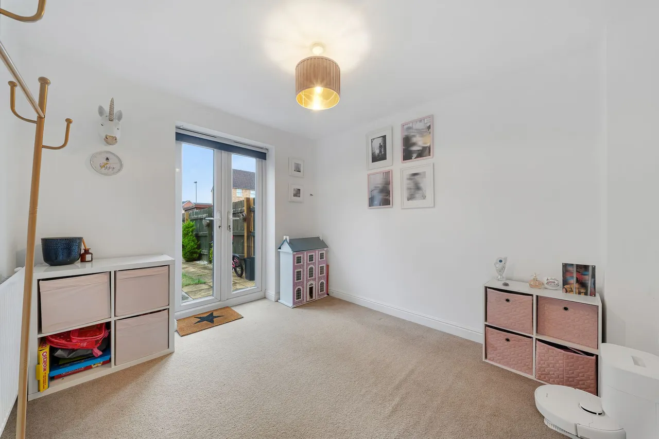 Lingwell Park, Widnes, Widnes, WA8 9YP, photo 9