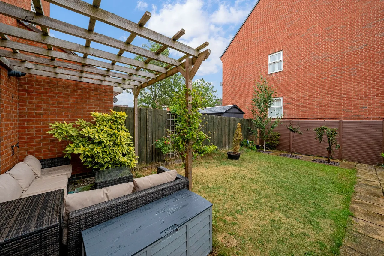 Lingwell Park, Widnes, Widnes, WA8 9YP, photo 19
