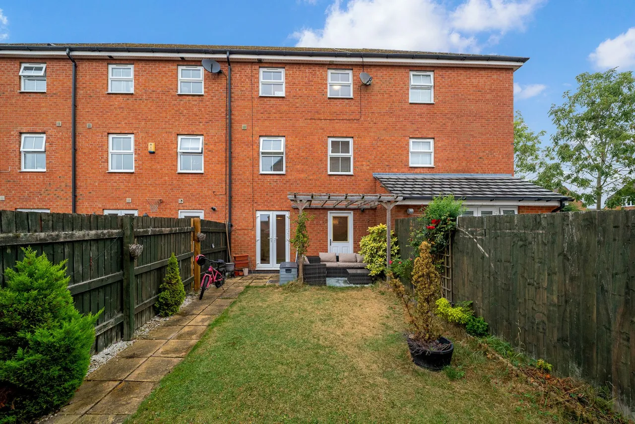 Lingwell Park, Widnes, Widnes, WA8 9YP, photo 18