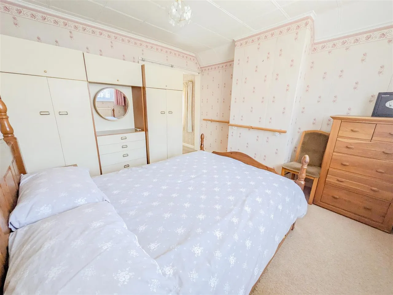 Hempstead gardens, Uckfield, TN22 1ED, photo 14
