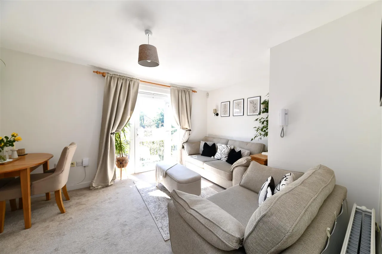 Sharp Court, Stevenage, SG1 3UJ, photo 8