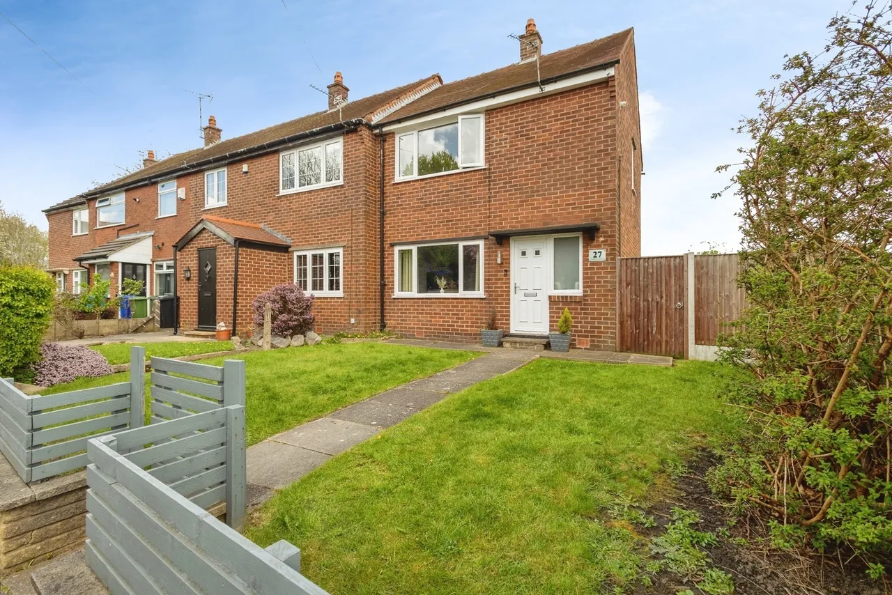 2 bed house for sale — Haughton Green Road, Denton, Manchester, Greater Manchester, M34
