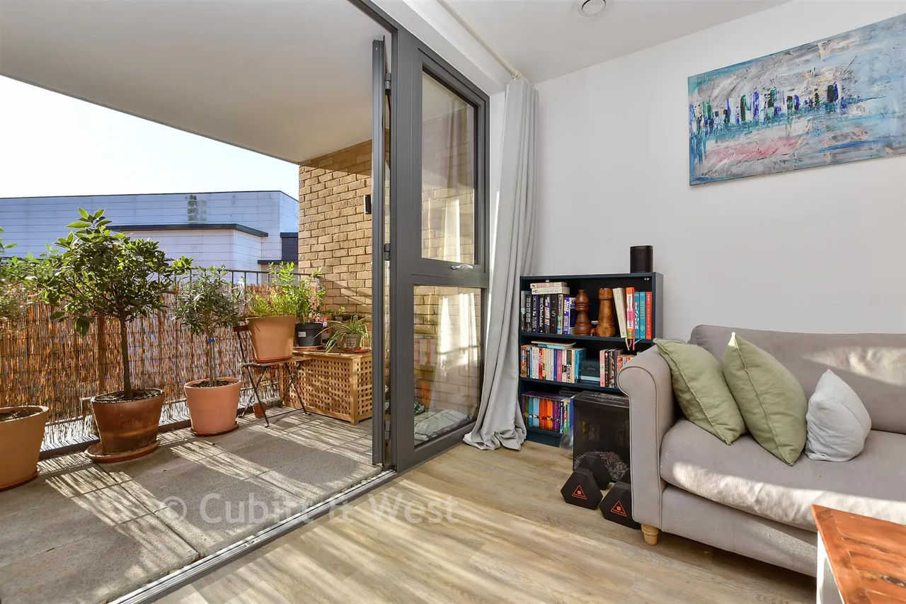 High Street, Sutton, SM1, photo 8