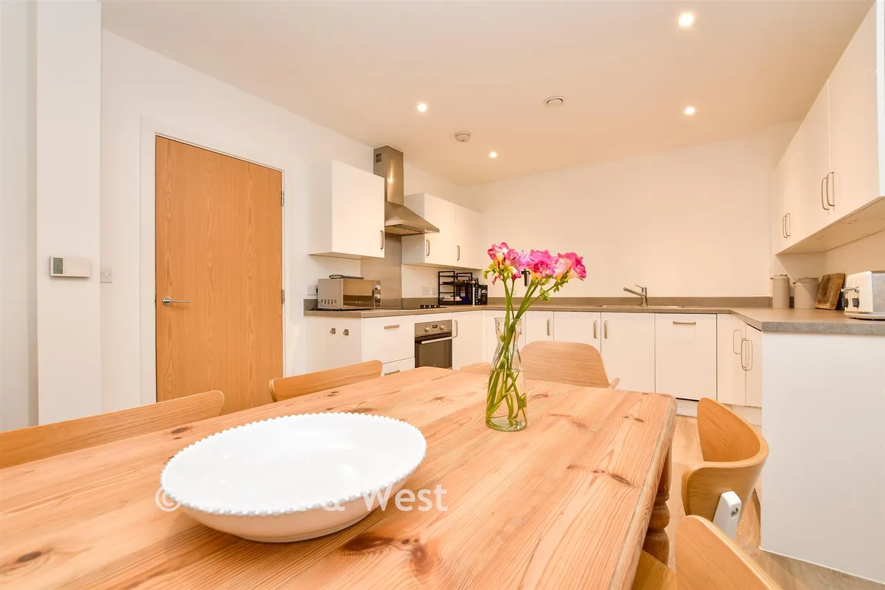 High Street, Sutton, SM1, photo 7