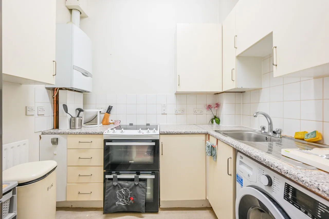 31 Rabbits Road, London, photo 4