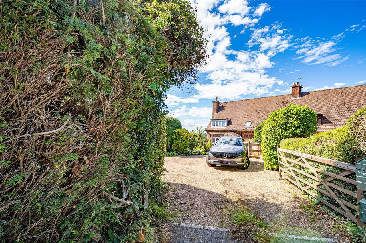 Whatlington, Battle, photo 51