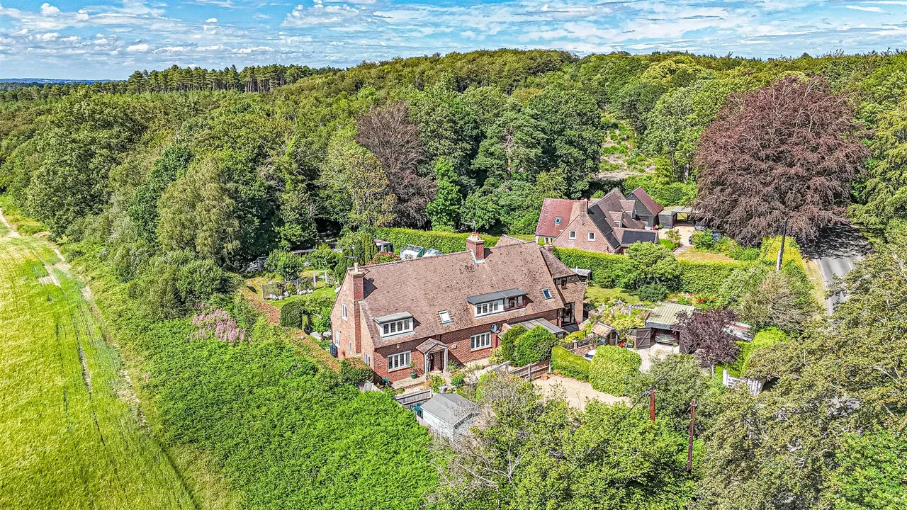 4 bed house for sale, Whatlington, Battle