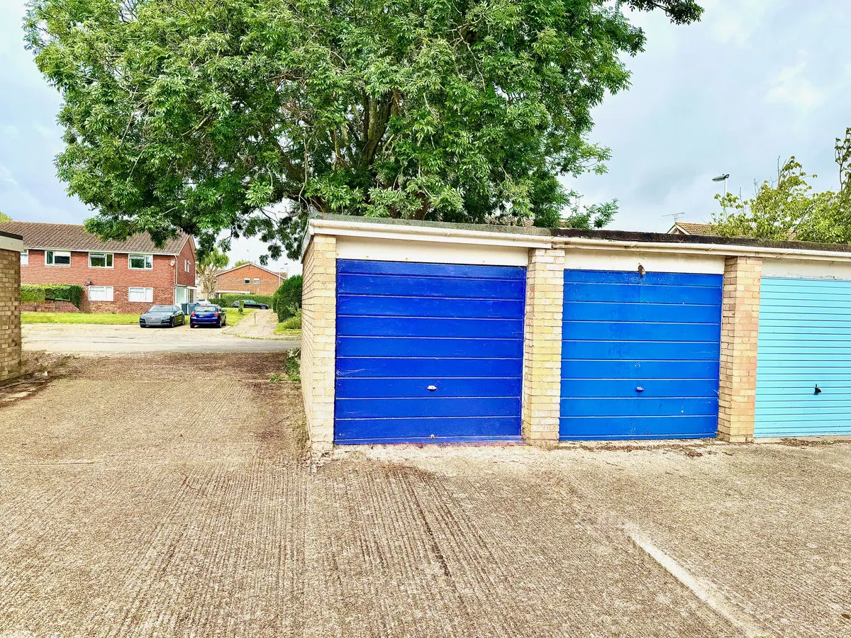 Worthing, BN13 2SJ, photo 9
