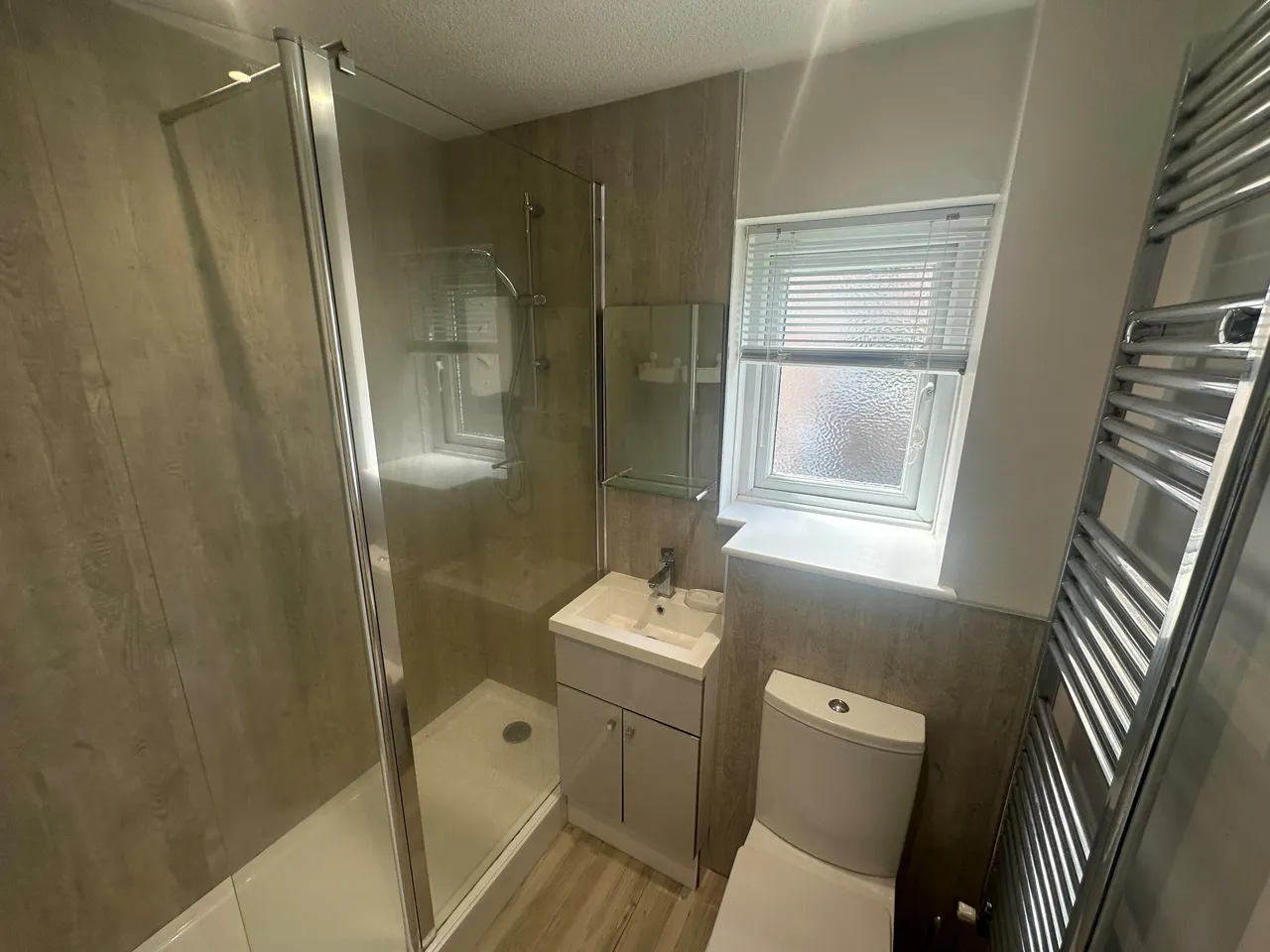 Two Double Bedroom Apartment with Private Garden Allocated Parking, Exmouth, EX8, photo 6