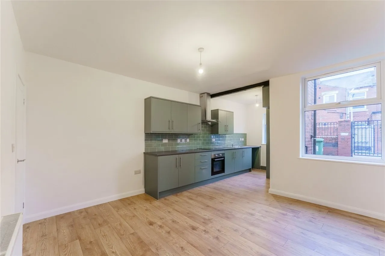 Field Crescent, South Elmsall, WF9, photo 21